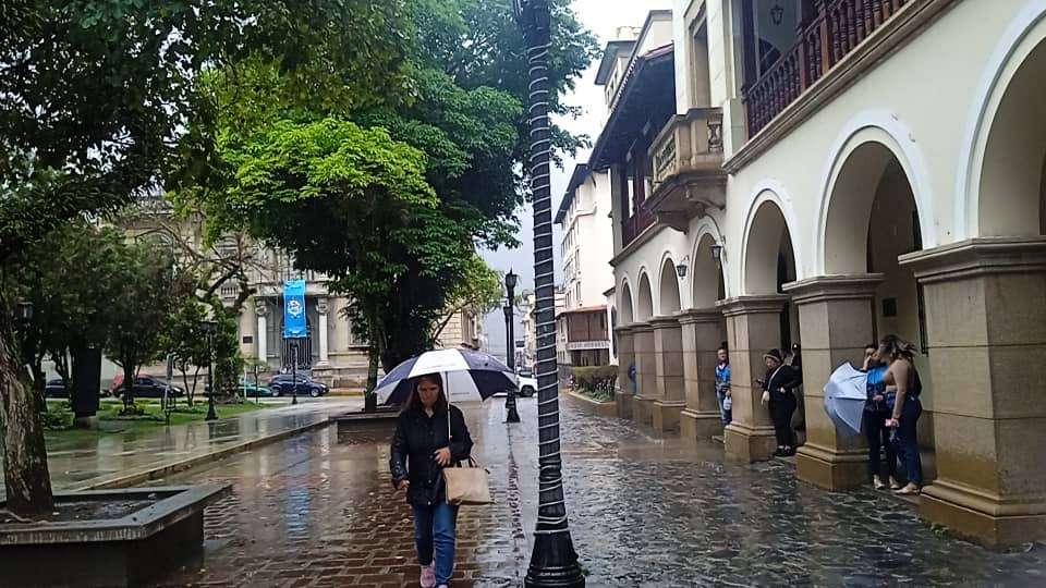 Este martes continúan las lluvias en gran parte del país