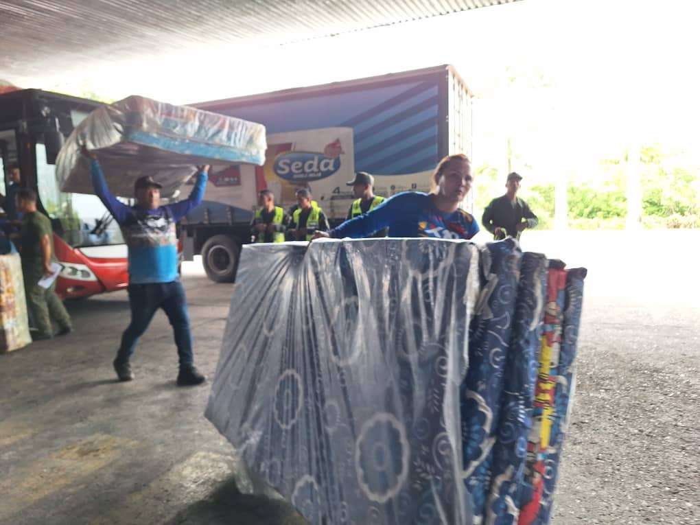 Brindan atención a los afectados por crecida de río Manzanares