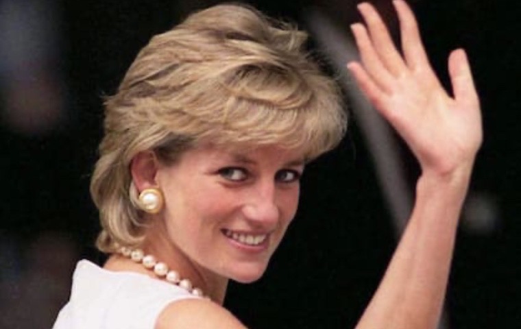 Cartas-princesa Diana luna de miel alcanzan 23 mil euros subasta