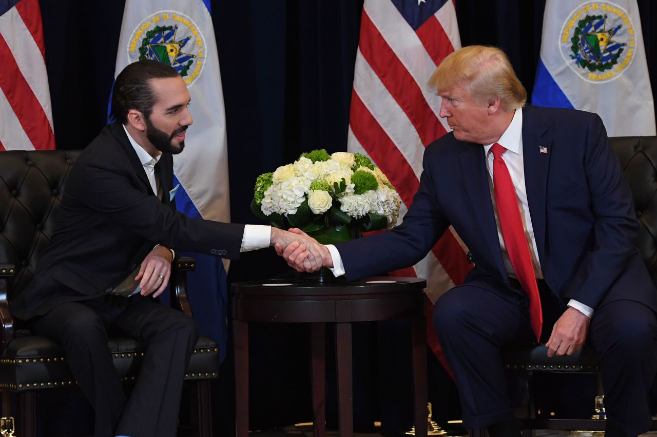 Líderes mundiales repudian atentado contra DonaldTrump