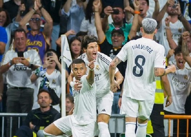 Kylian Mbappé se destapó con doblete en triunfo de Real Madrid