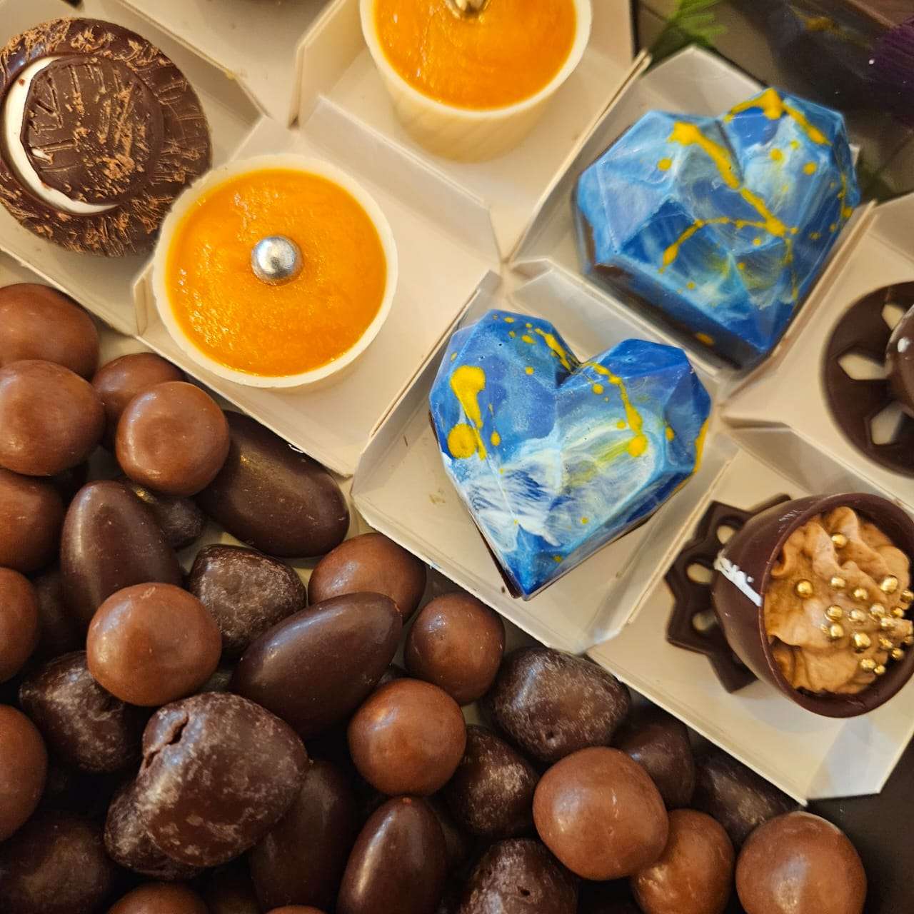 Celebran con cata Día Internacional del Chocolate
