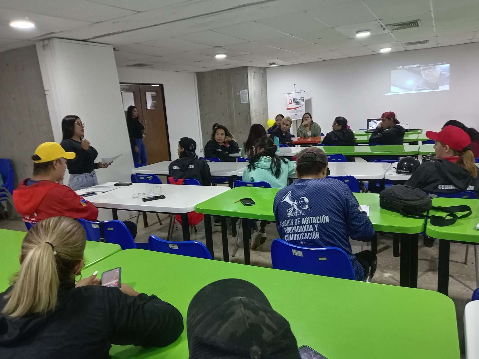 Comunicadores larenses elevan propuesta al Congreso del Bloque Histórico
