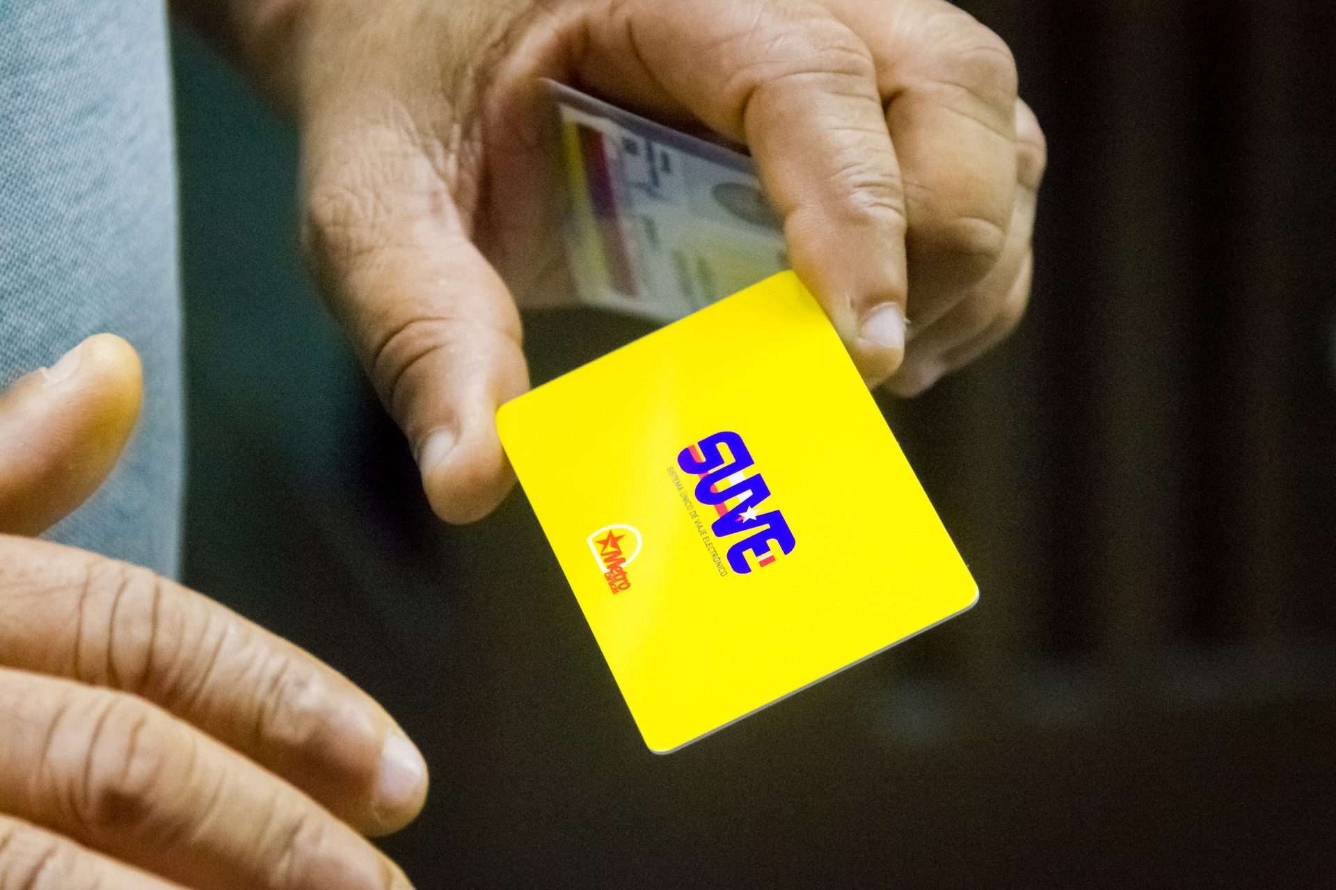 Inició la venta de la nueva tarjeta del Sistema Metro