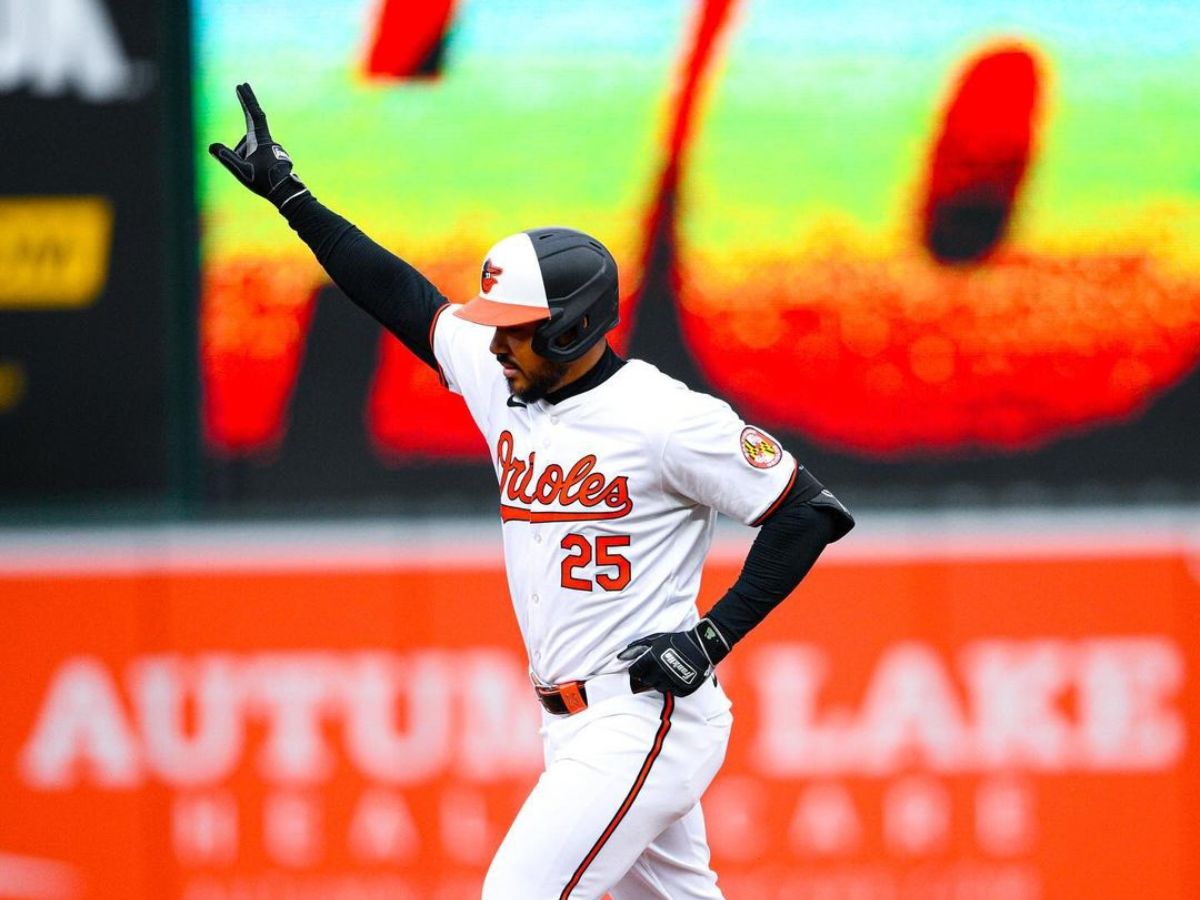 Anthony Santander se alza con Premio Luis Aparicio 2024