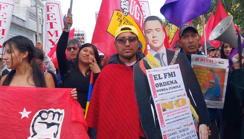 Ecuador en caída libre con gobiernos de la derecha