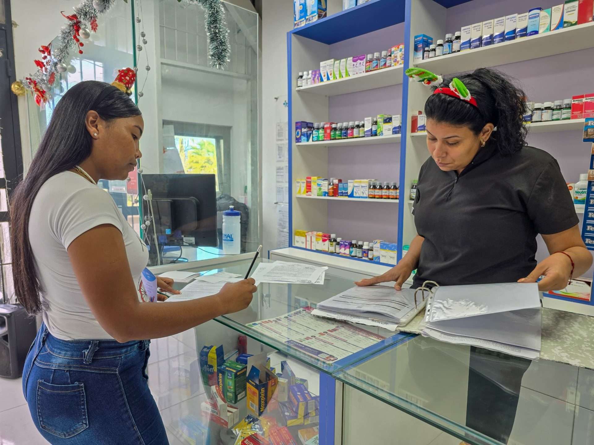 Levantan censo productivo para planificar economía de La Guaira en 2025