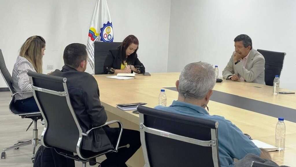 Analizan estrategias de sustitución de importaciones en ensamblaje de motocicletas