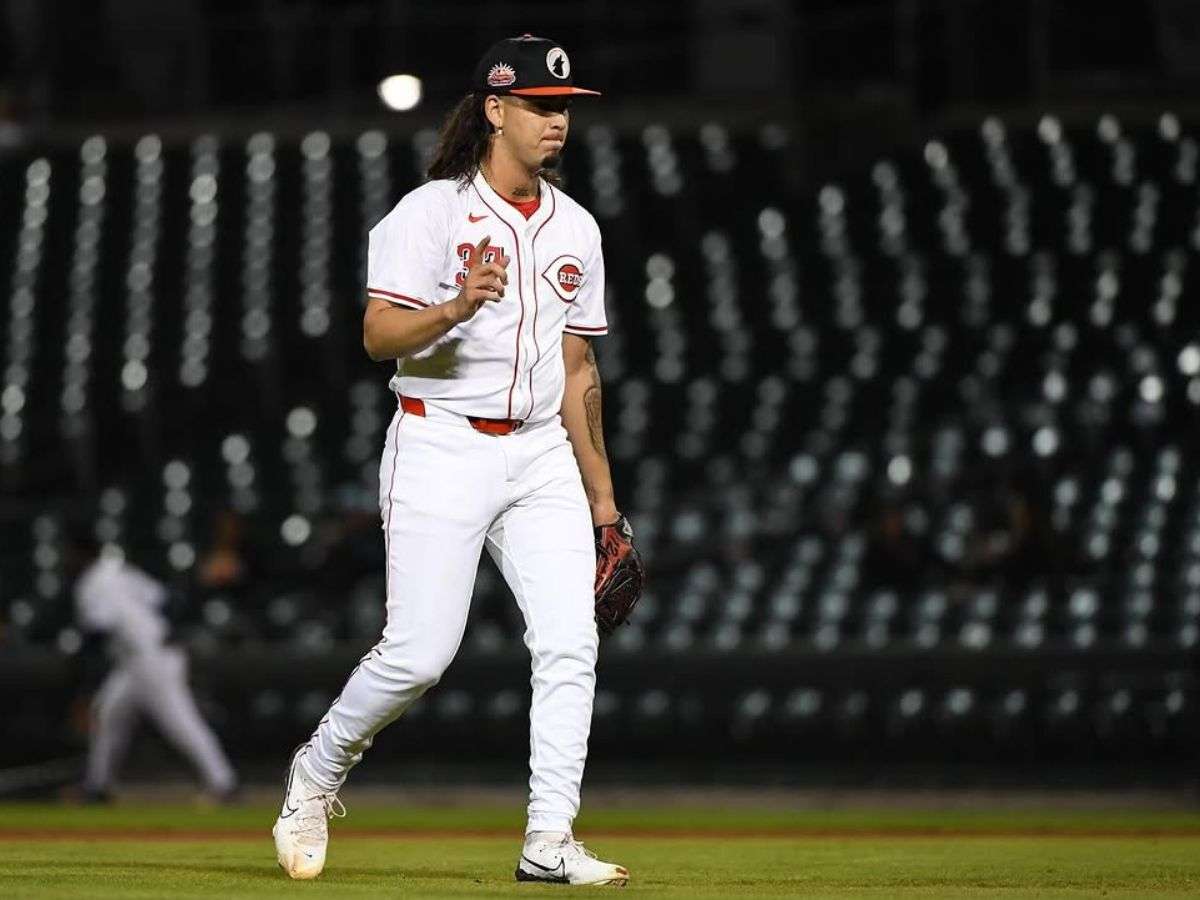 José Acuña estará en el Spring Training con Cincinnati