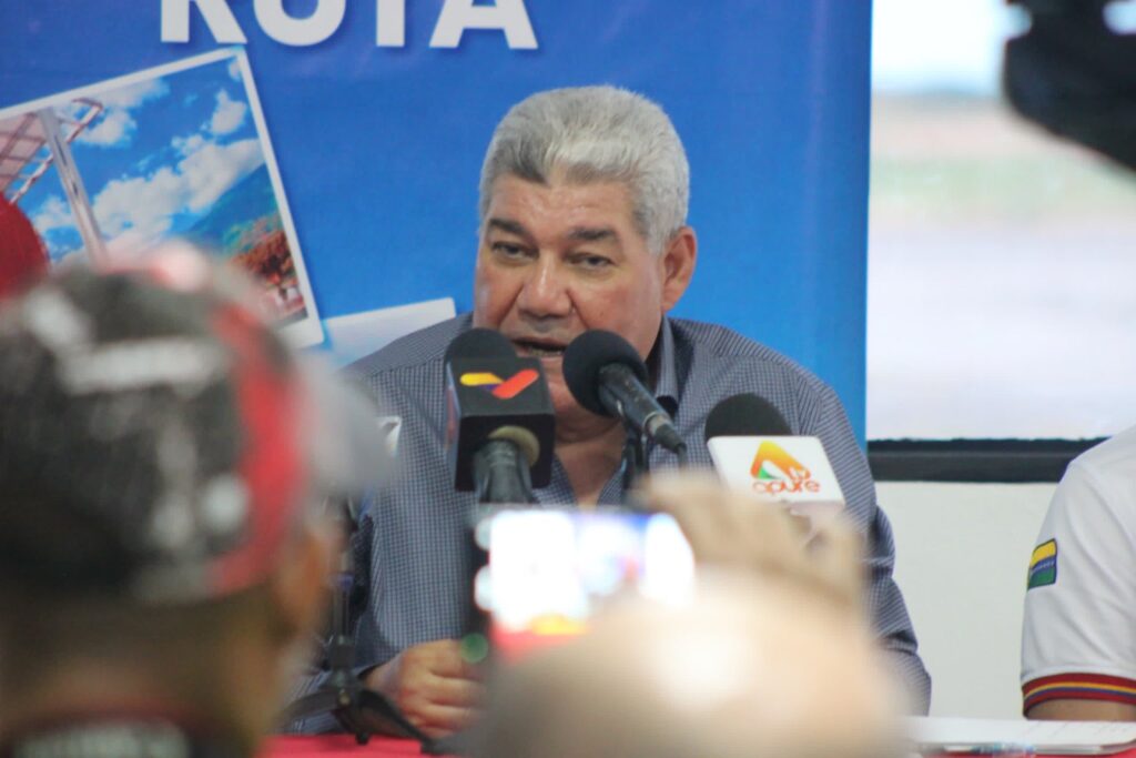 Piñate: El 23 de enero el pueblo fue traicionado por una 'elite burguesa'