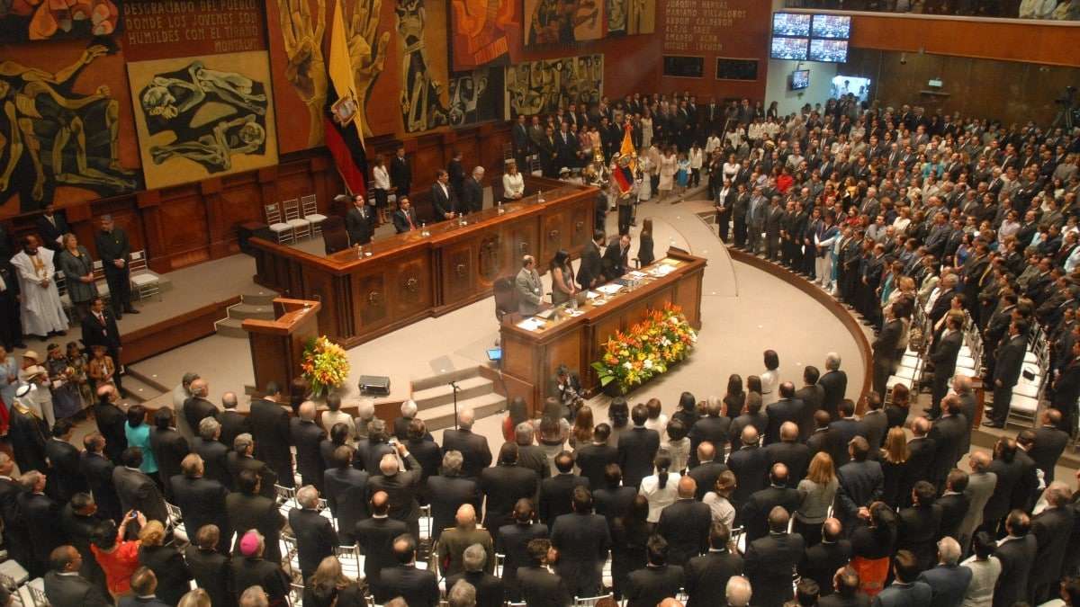 El correísmo es primera fuerza en la asamblea