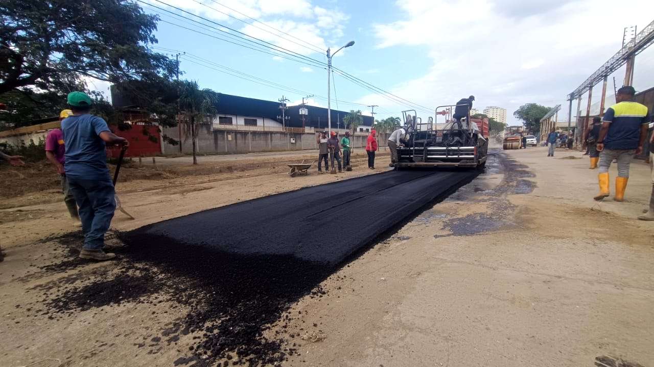 Inicia rehabilitación integral de la Zona Industrial Marín 1 en Cúa
