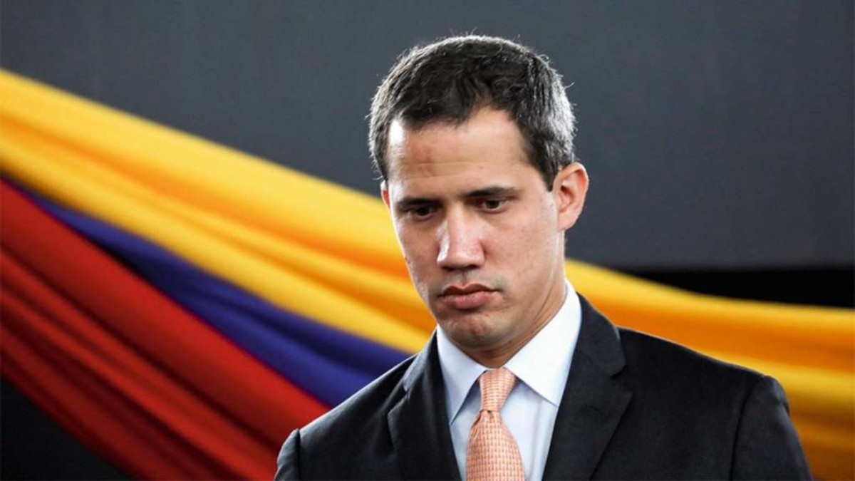 Saab: Interpol debe activar la alerta roja