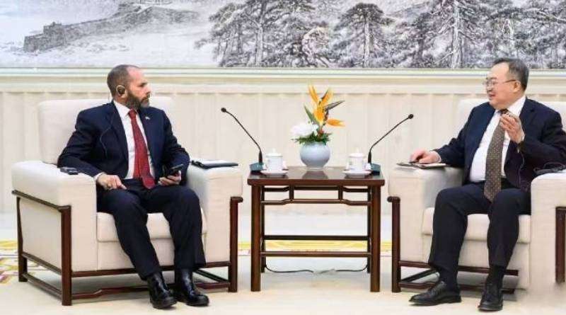 Venezuela continúa afianzando relaciones con China
