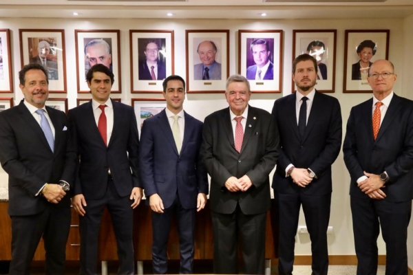Asume nueva directiva de la Bolsa de Valores de Caracas con el Dr. José Grasso Vecchio a la cabeza