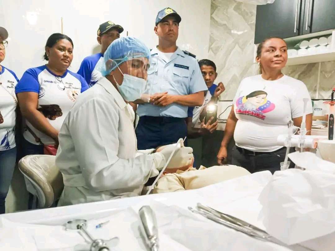 Inaugurada sala odontológica en urbanismo Pueblo Nuevo de Ocumare del Tuy