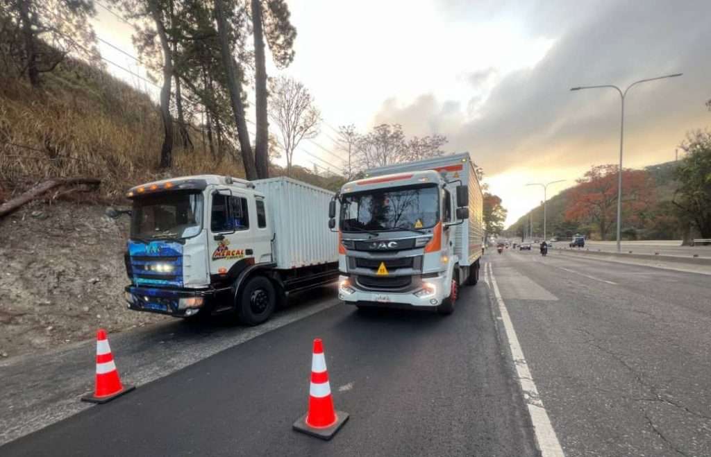 Inicia operativo de control de acceso de vehículos de carga pesada a Caracas