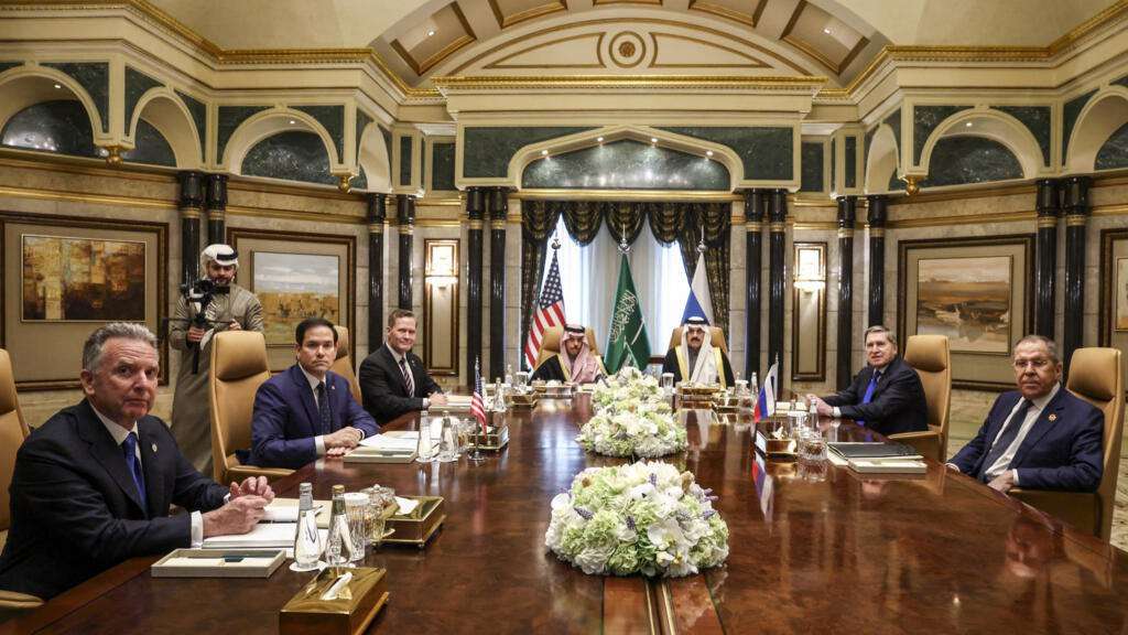 Transcurren las conversaciones entre Rusia y EEUU en Arabia Saudita