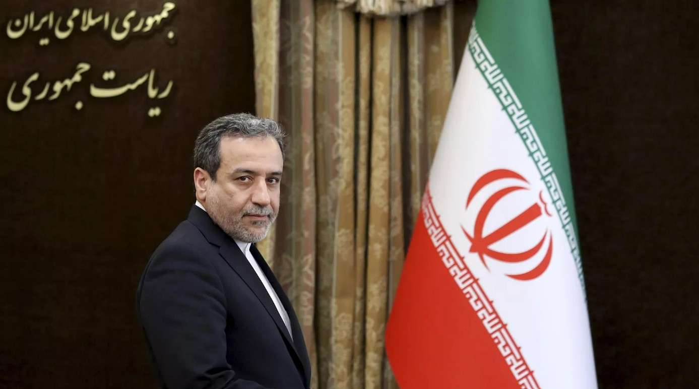 Irán afirma disposición de tener diálogo indirecto con EEUU