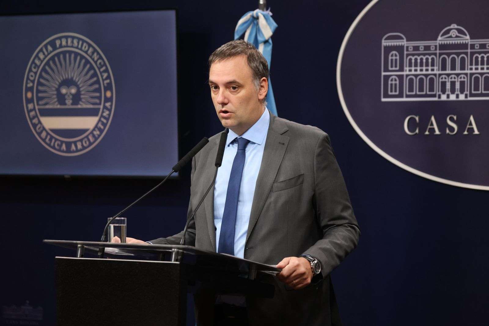 Gobierno argentino anunció reformas al régimen migratorio