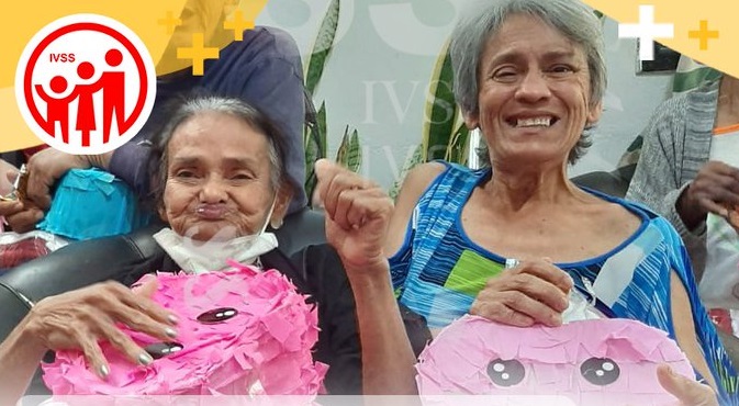 Pagan bono "Contra la Guerra Económica" de mayo a pensionados con aumento