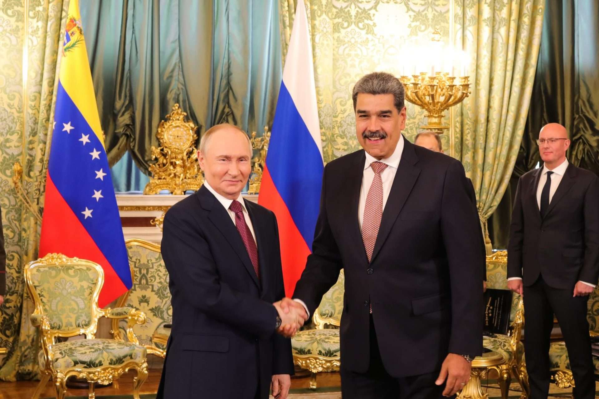Presidente Maduro sostuvo encuentro con Vladimir Putin