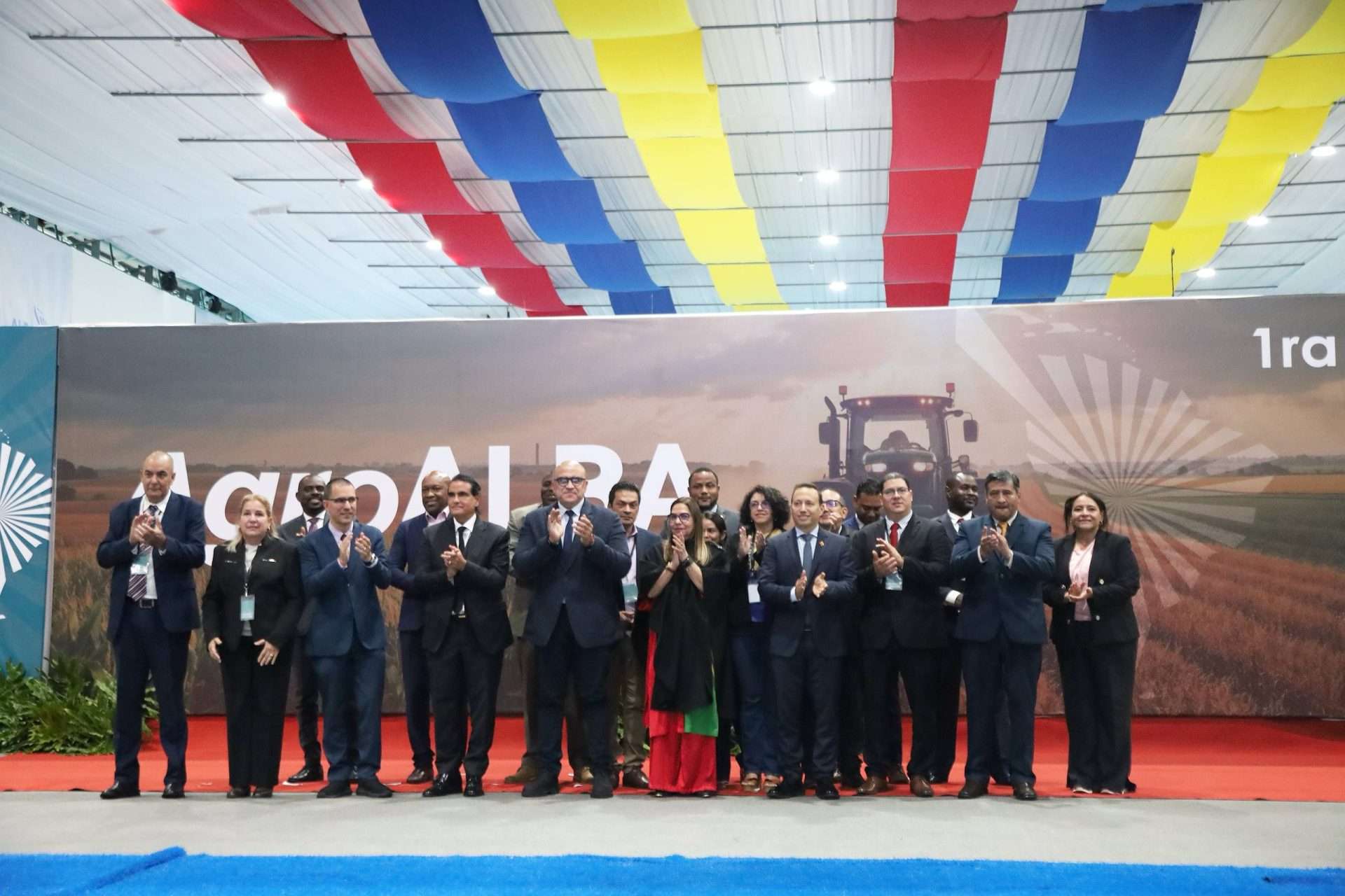 Con la firma de acuerdos de cooperación concluye la 1° Expoferia AgroAlba