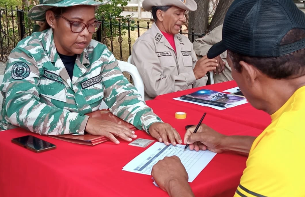 Continúa el proceso de alistamiento nacional en la Milicia Bolivariana