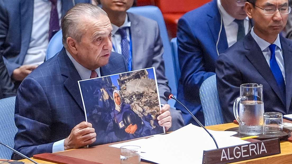 Embajador de Argelia casi llora en ONU al leer carta de periodista asesinada en Gaza