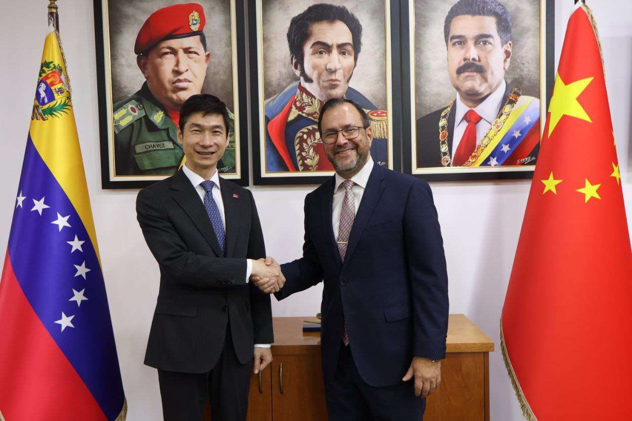 China saludó los esfuerzos de Venezuela por preservar la paz en el Caribe