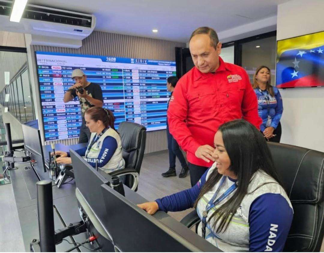 Inspeccionan espacios rehabilitados en el Aeropuerto Internacional de Maiquetía