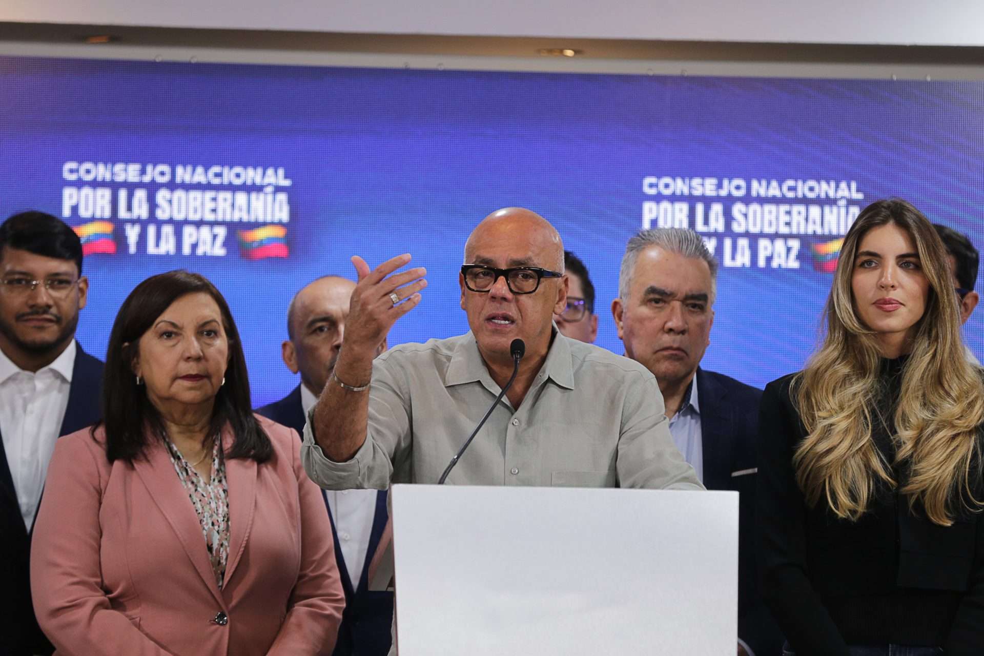 Instalan consejos estadales y sectoriales por la soberanía y la paz