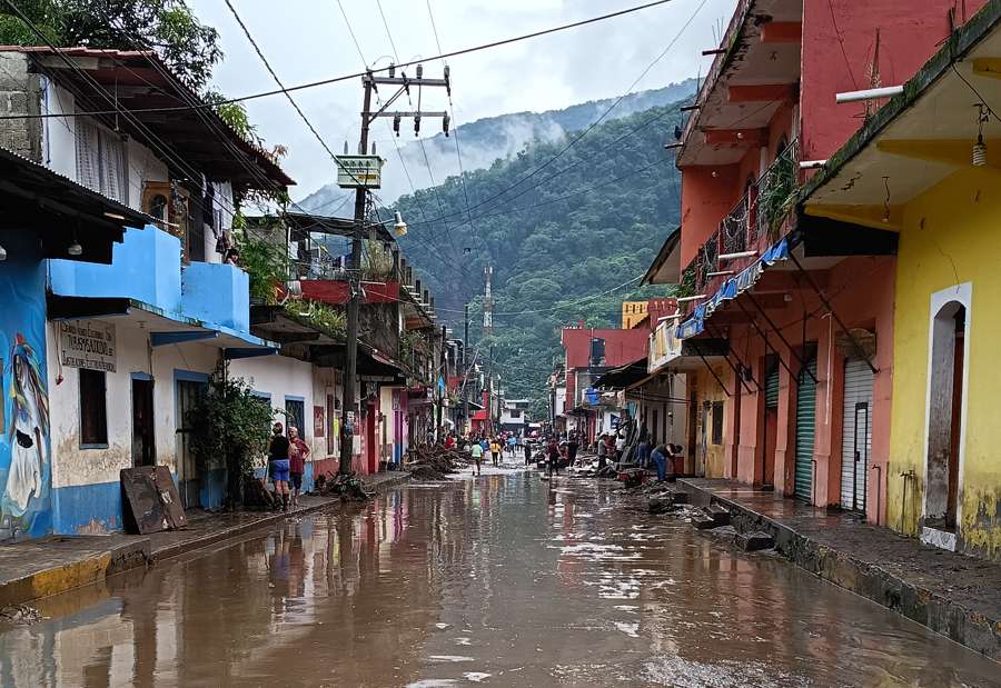 A 44 se elevó la cifra de muertos por las fuertes lluvias en México