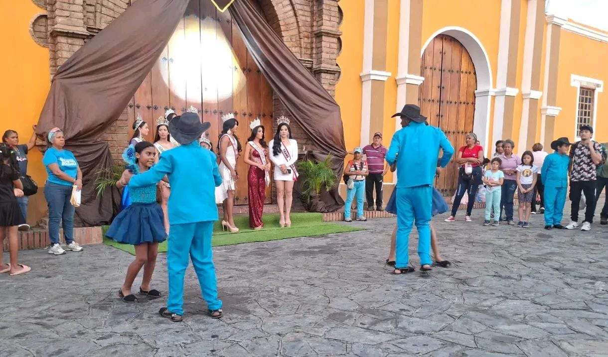 Cayapita cultural desbordó de tradición a San Francisco de Yare