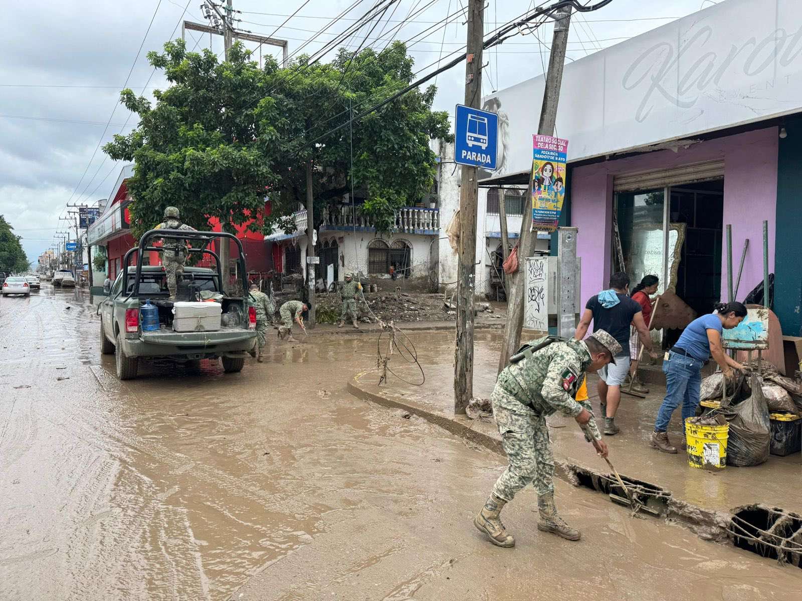 Gobierno de México confirma 37 muertos tras fuertes lluvias