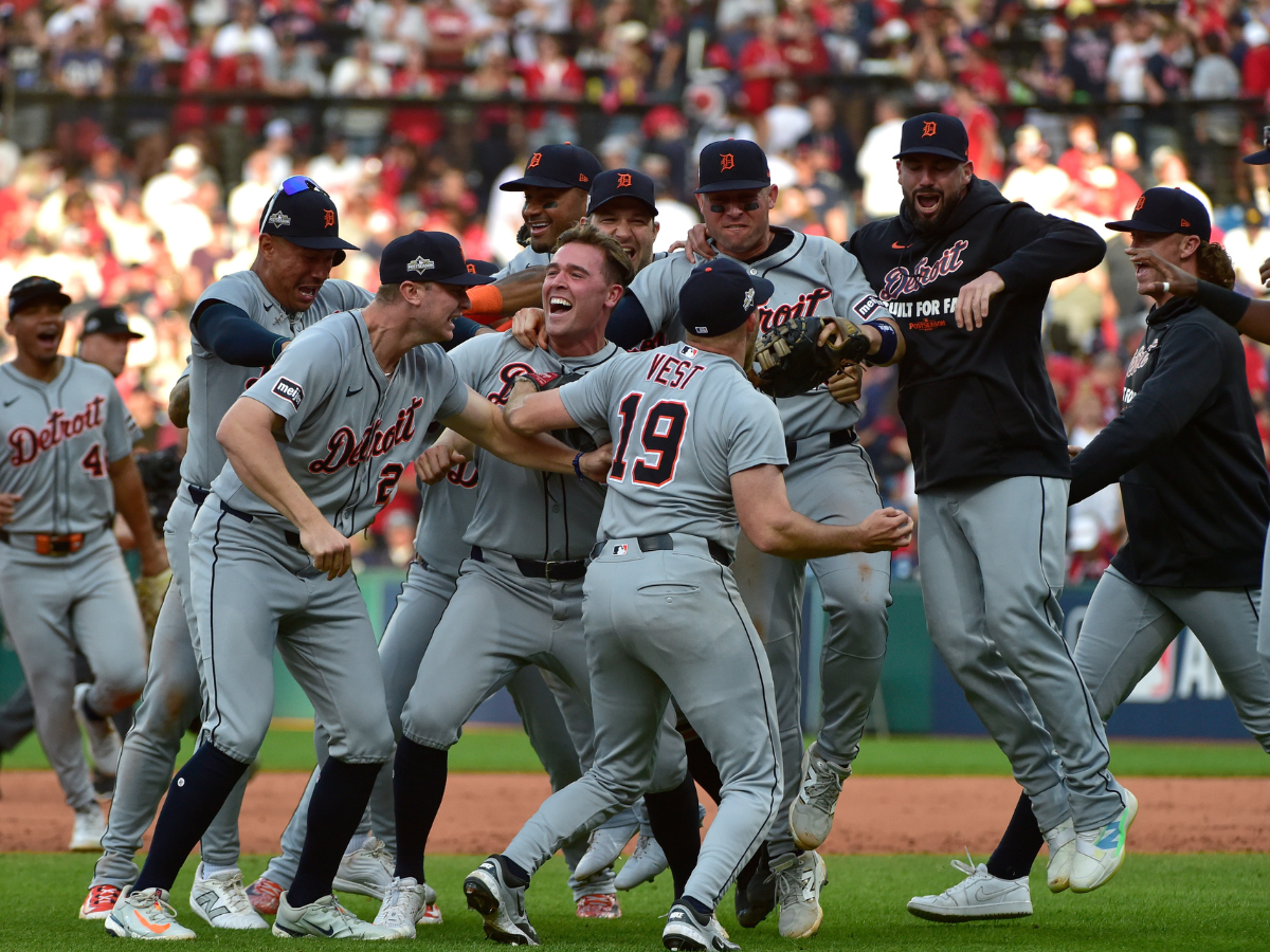 Los Tigres de Detroit avanzan a la Serie Divisional