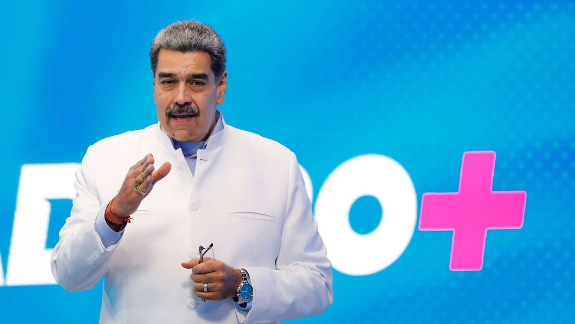 Maduro a Ecuador: “llegará la hora de los sueños otra vez”