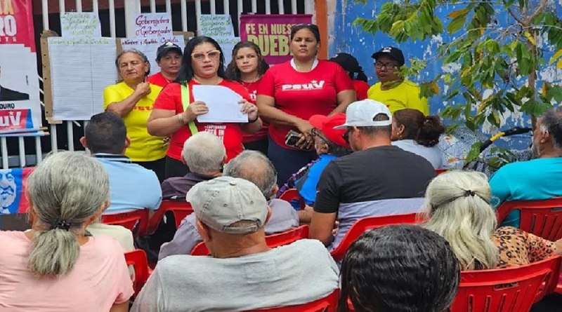 Maduro llamó a activar el 100% de los Comités Bolivarianos de Base Integral