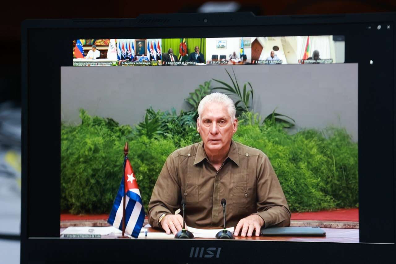 Díaz - Canel: América Latina y el Caribe no es patio trasero de nadie