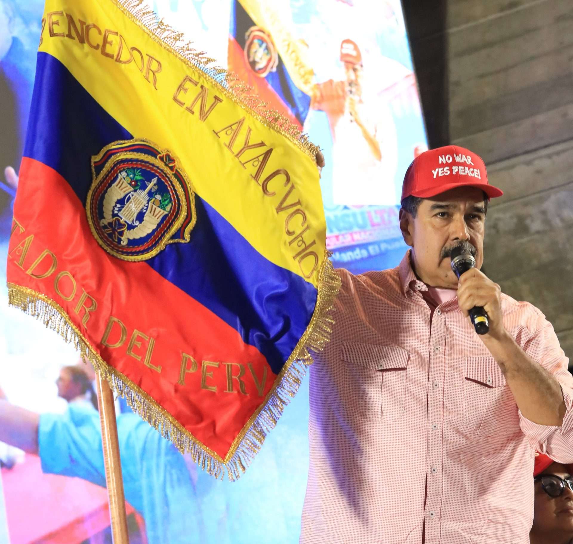 Maduro ordena afinar plan de combate de cuerpos combatientes de clase obrera