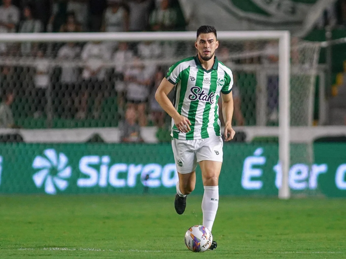 Wilker Angel diría adiós a Juventude de Brasil