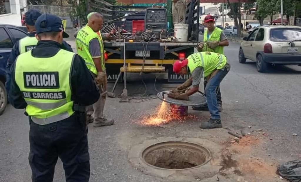 Mejoran drenajes y vialidad en parroquias Altagracia y El Paraíso