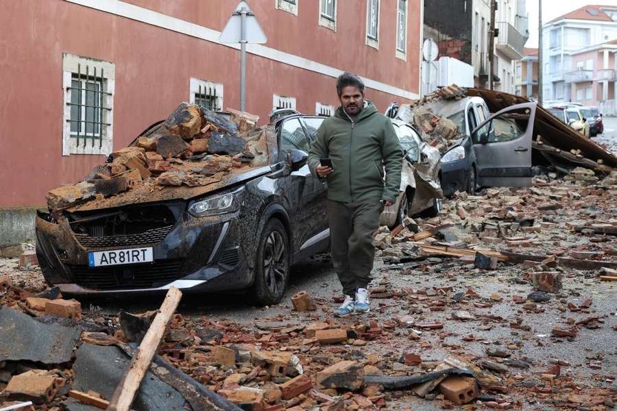 Portugal decreta situación de calamidad en zonas afectadas por Kristin