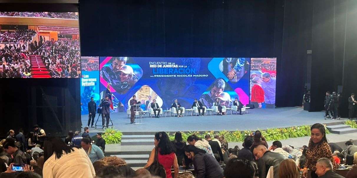 Red de Juristas exige liberación del Presidente Maduro y Cilia Flores