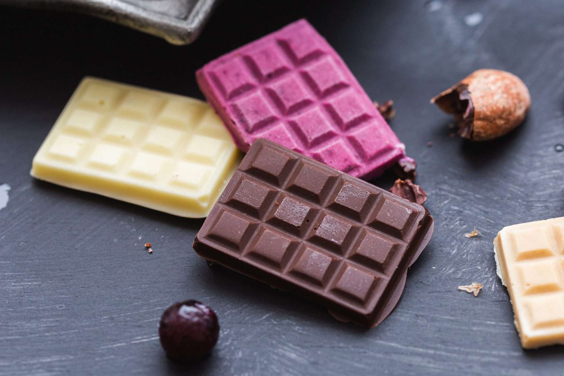 Estos dos tipos de chocolate se le suman al oscuro, blanco y con leche