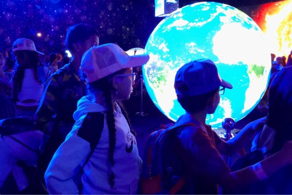 Más de 2.500.000 jóvenes visitaron la Expo Simón y la Expo Espacio