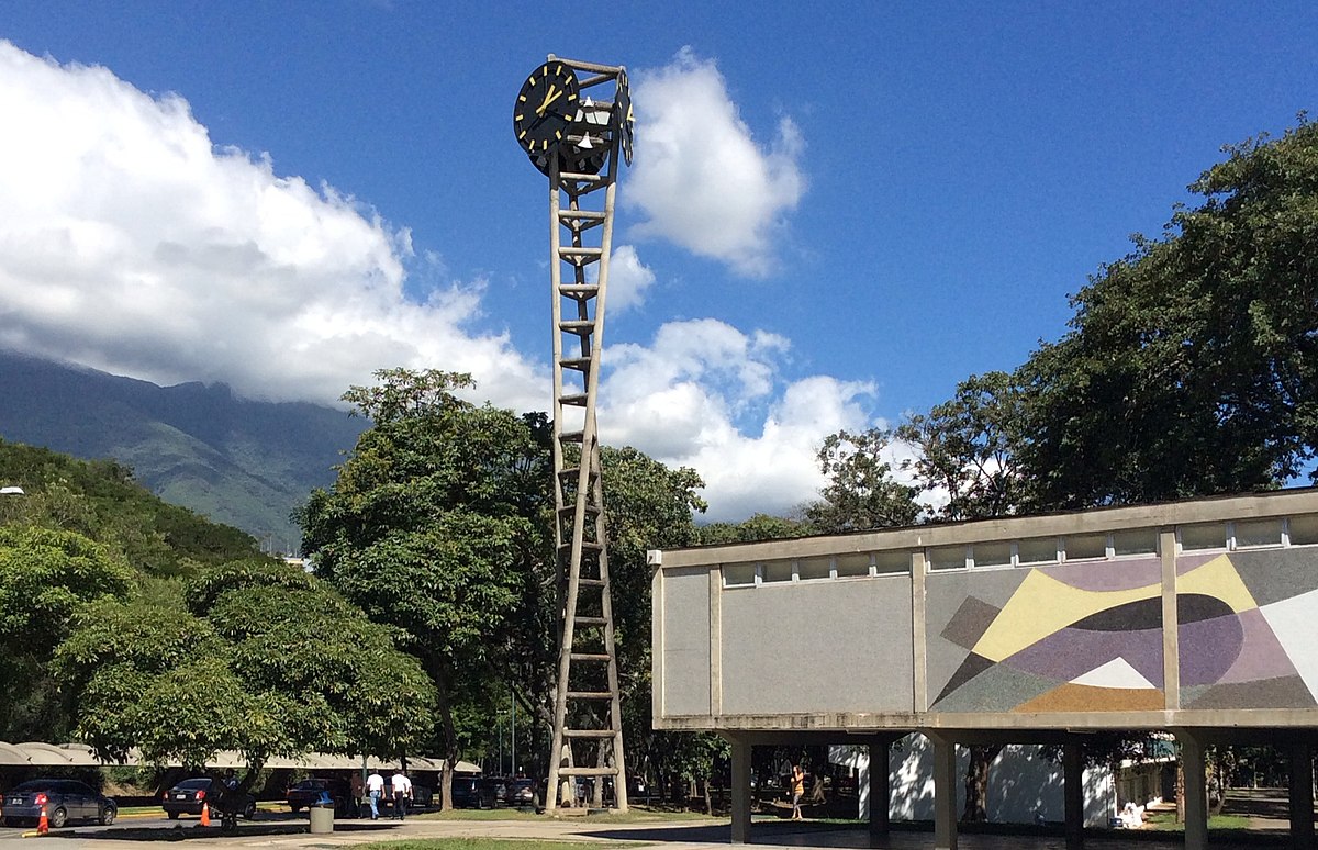 Proponen trabajo y conocimiento en la UCV