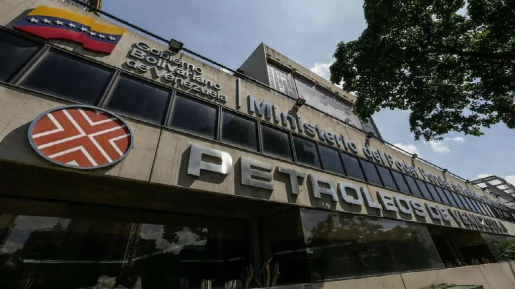 Hidrocarburos repudia pretensión de vocera del extremismo de privatizar la industria