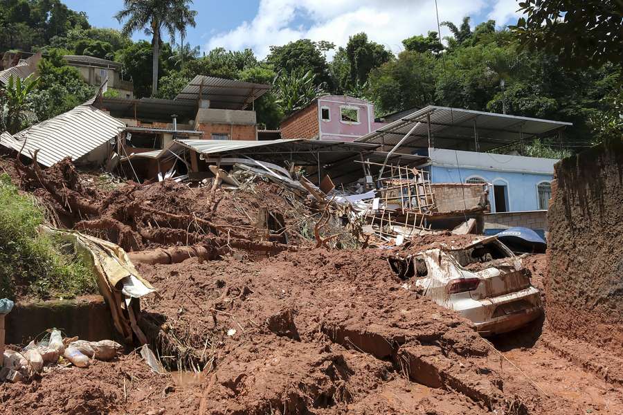 Subió a 70 la cifra de muertos por intensas lluvias en el sureste de Brasil