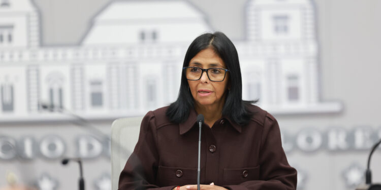 'El 1ro de mayo daremos otro paso y siempre con cautela'